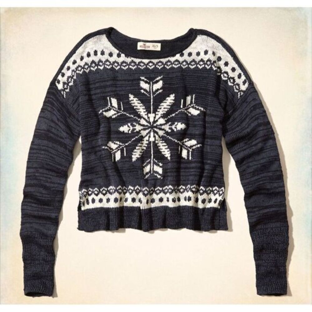 Hollister Gray White Snowflake Fair Isle Cropped Sweater Oversized XS/S Boxy Y2K